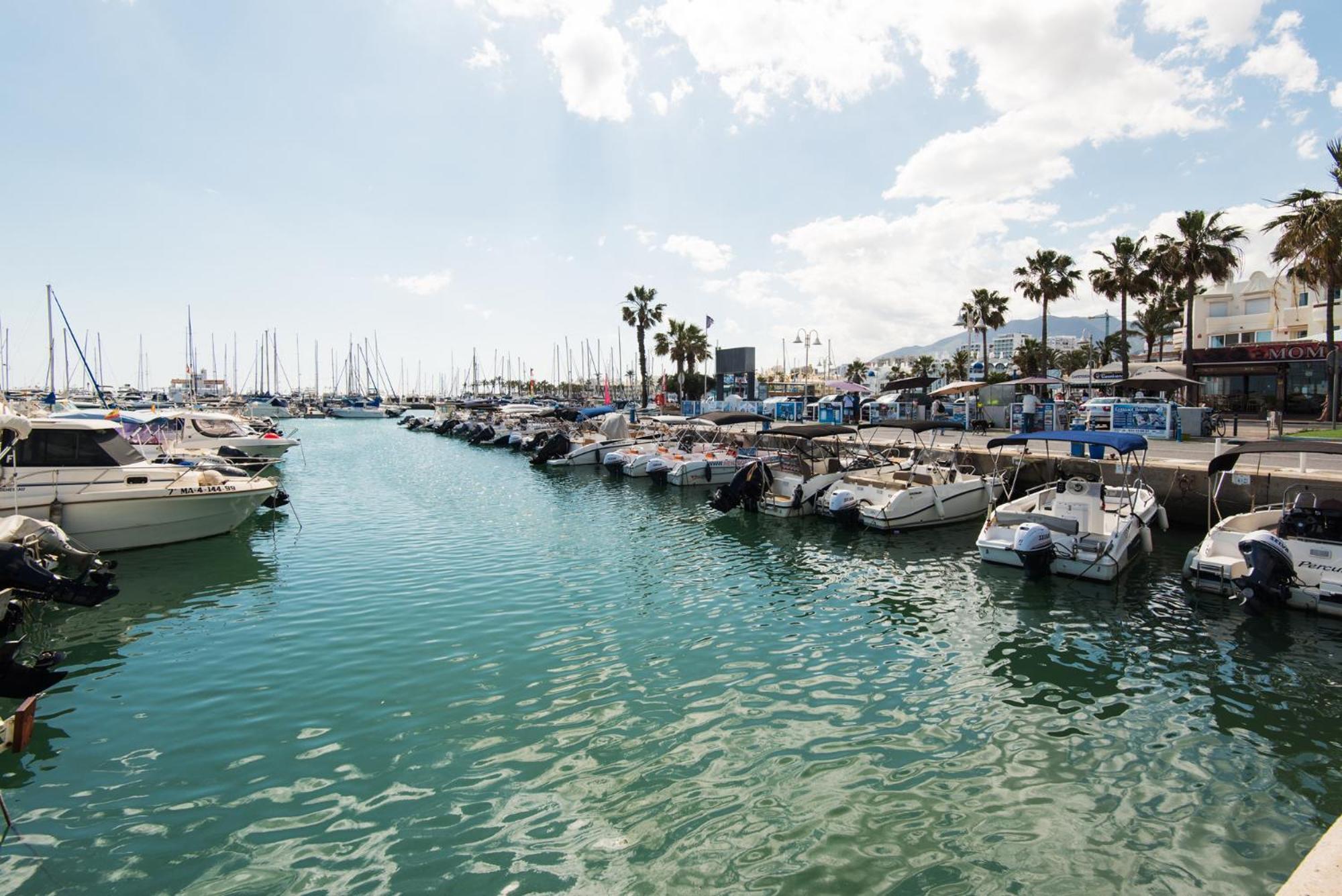 Apartmento En La Pequena Venecia, Puerto Marina Benalmádena Eksteriør bilde